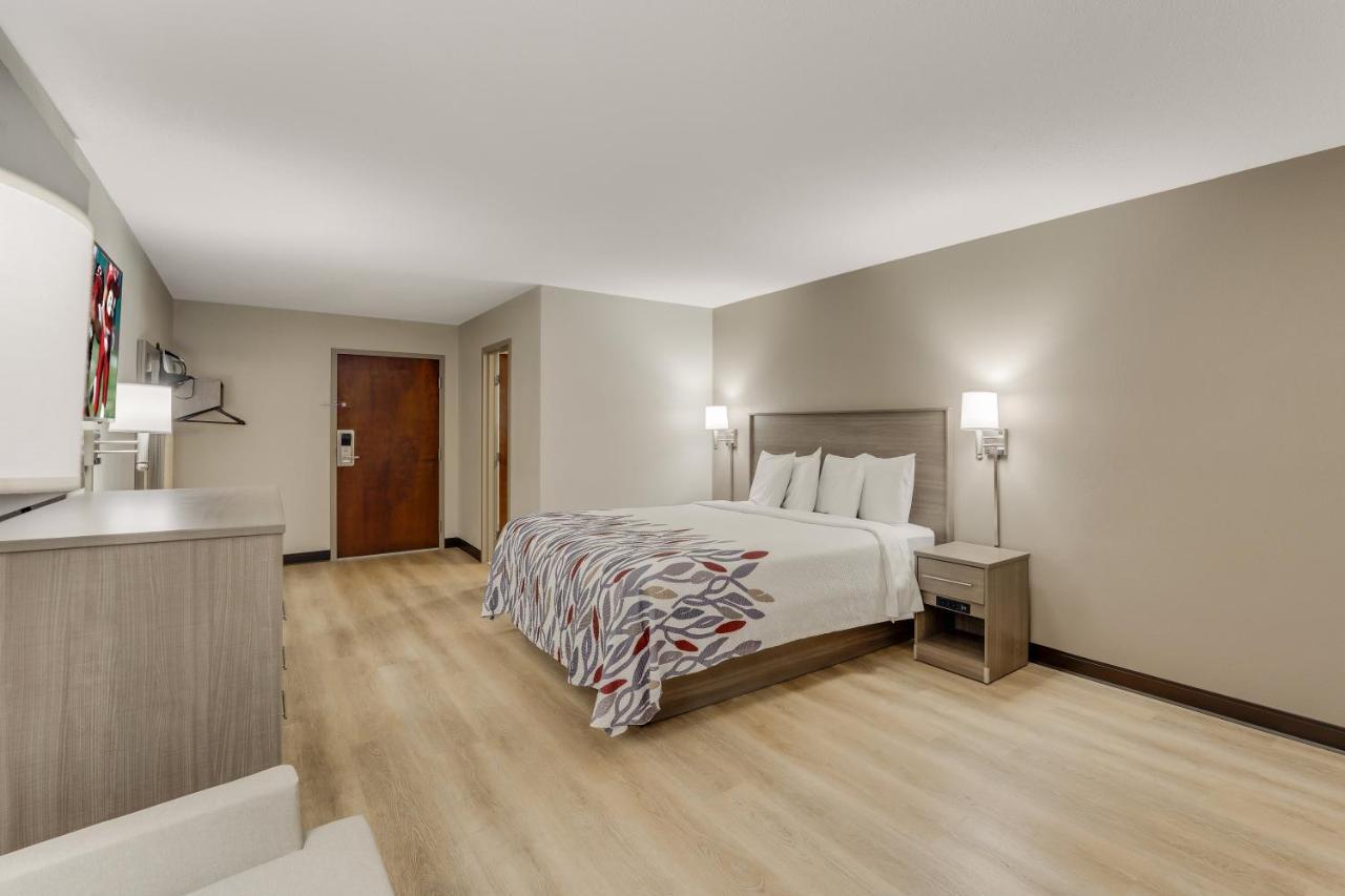 Red Roof Inn & Suites Newport - Middletown, Ri Esterno foto